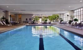 Hilton Chicago Huber Pool